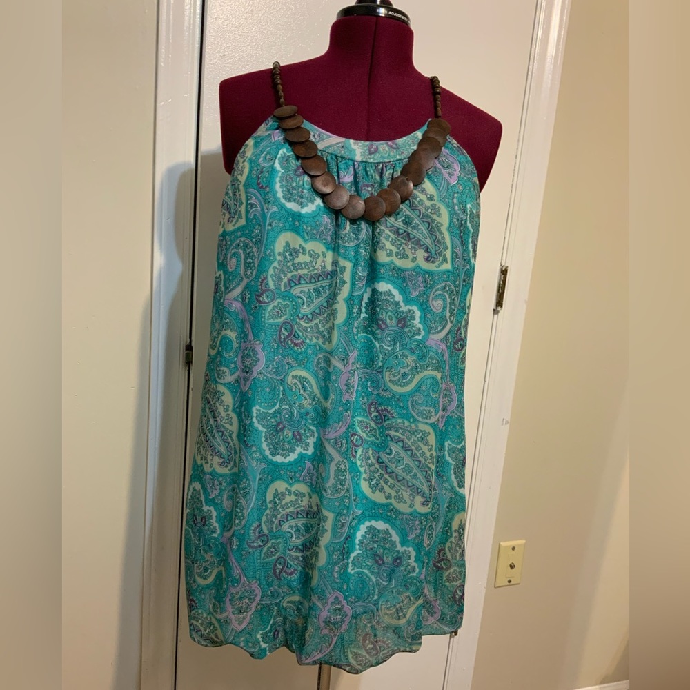 NWT René Margo Women’s sleeveless Green Tunic Top